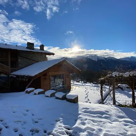 Maison Perriere - D'hotes & Jacuzzi Bed & Breakfast Saint-Vincent