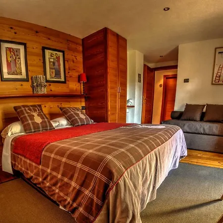 Maison Perriere - D'hotes & Jacuzzi B&B 3*